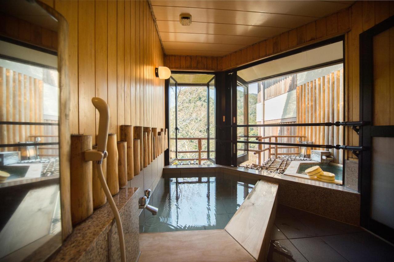 Momijiya Honkan Takaosansou Kyoto Exteriör bild