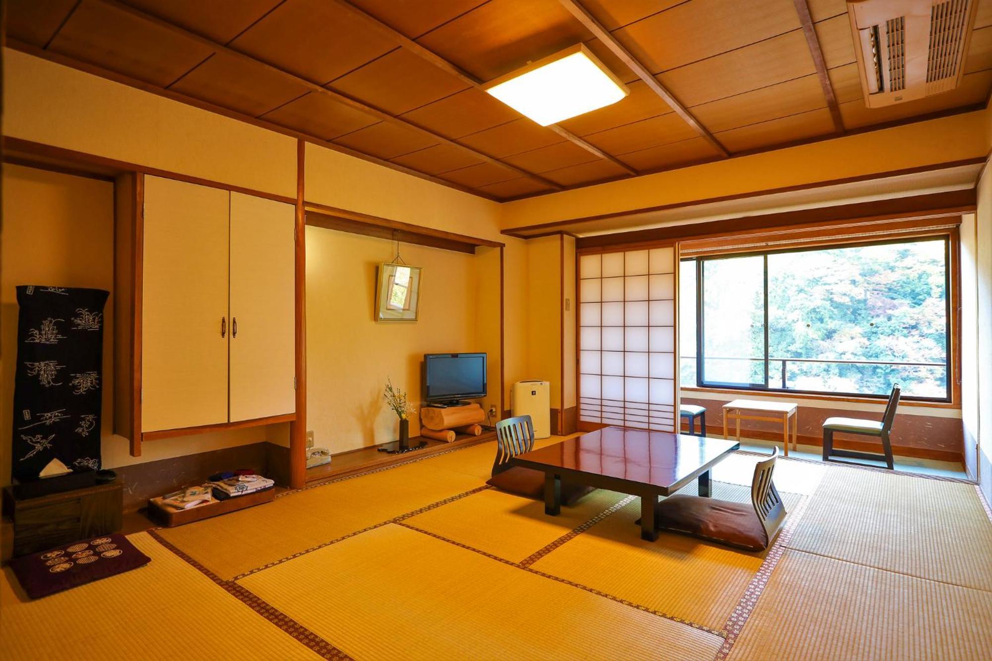 Momijiya Honkan Takaosansou Kyoto Exteriör bild